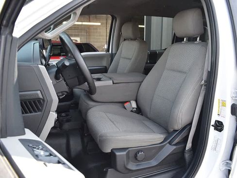 Used 2019 Ford F350 XLT image 5