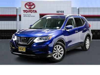 Used 2020 Nissan Rogue SV