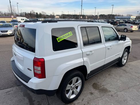 Used 2015 Jeep Patriot Sport image 5