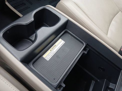 Used 2019 Honda Odyssey Elite image 20