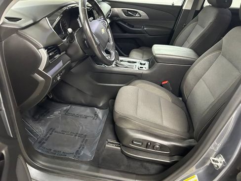 Used 2020 Chevrolet Traverse LT AWD/4WD image 12