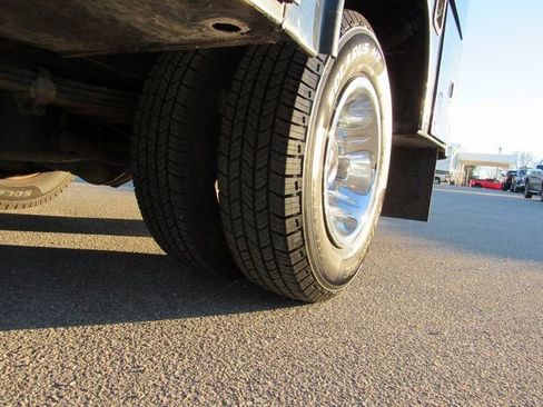 Used 2015 GMC Sierra 3500 SLE w/ SLE Preferred Package image 9