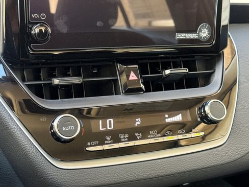 New 2026 Toyota Corolla LE FWD image 21