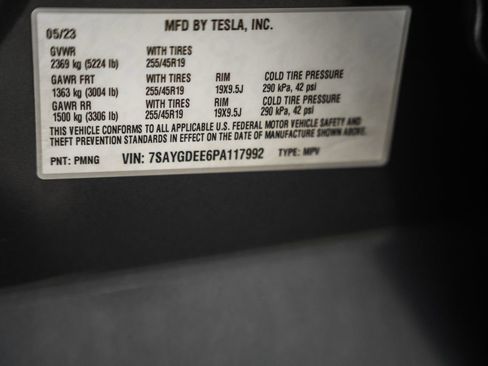 Used 2023 Tesla Model Y Long Range AWD/4WD image 39