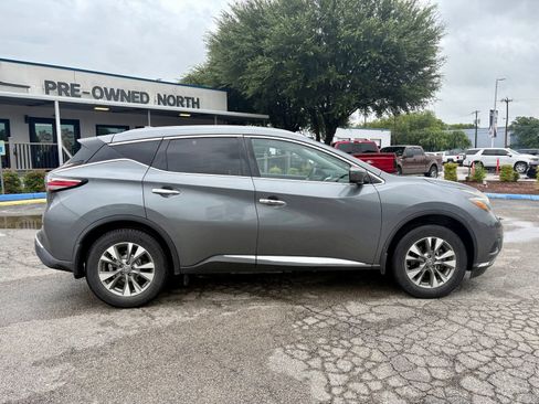 Used 2018 Nissan Murano SL w/ Moonroof Package AWD/4WD image 2