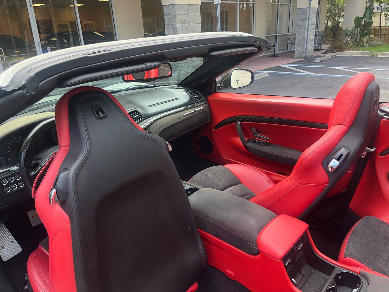 Used 2018 Maserati GranTurismo MC RWD image 39
