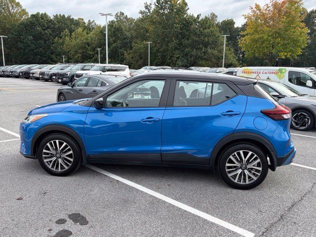 Used 2021 Nissan Kicks SV FWD image 4