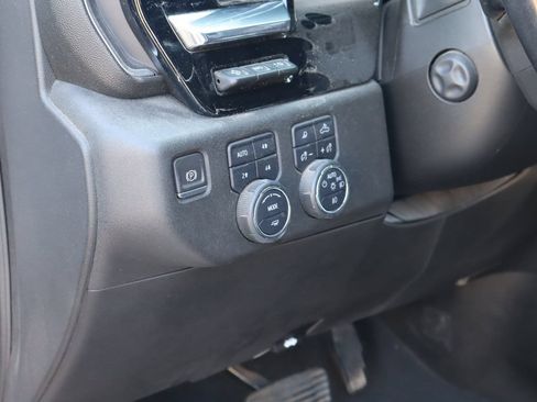 Used 2023 Chevrolet Silverado 1500 High Country w/ Technology Package AWD/4WD image 24