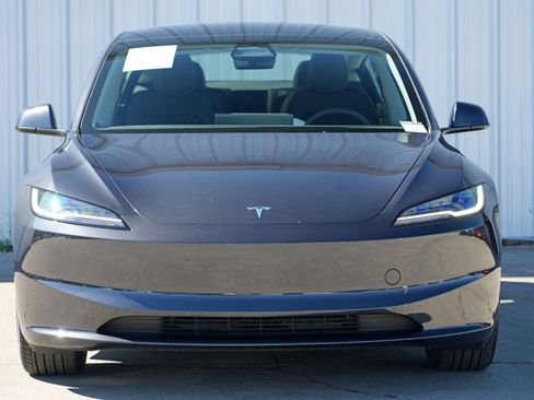 Used 2024 Tesla Model 3 Long Range image 7