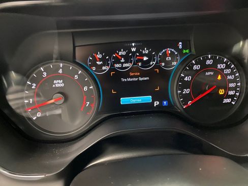 Used 2016 Chevrolet Camaro SS RWD image 29