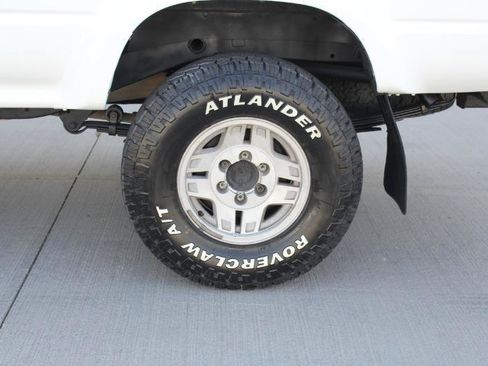 Used 1989 Toyota Pickup SR5 AWD/4WD image 25