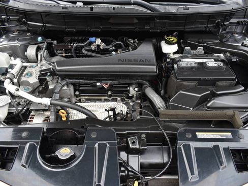 Used 2019 Nissan Rogue SV AWD/4WD image 41