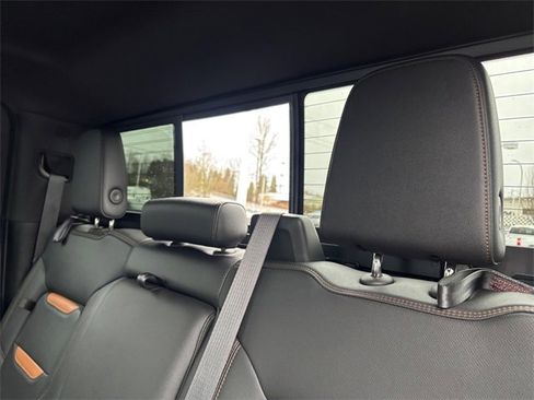 Used 2021 GMC Sierra 1500 AT4 image 37