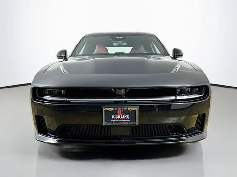 Used 2024 Dodge Charger Daytona Scat Pack w/ Plus Group AWD/4WD image 2