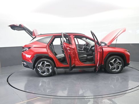 Used 2023 Hyundai Tucson Limited w/ Cargo Package AWD/4WD image 80