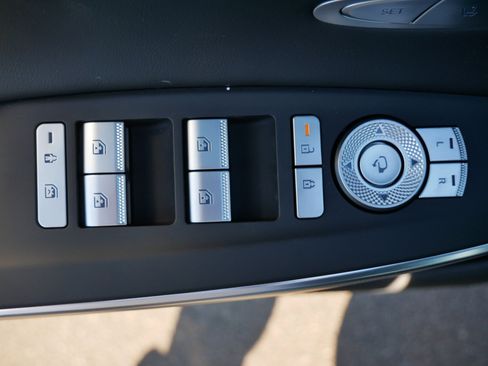 New 2026 Genesis GV70 3.5T Sport Advanced image 8