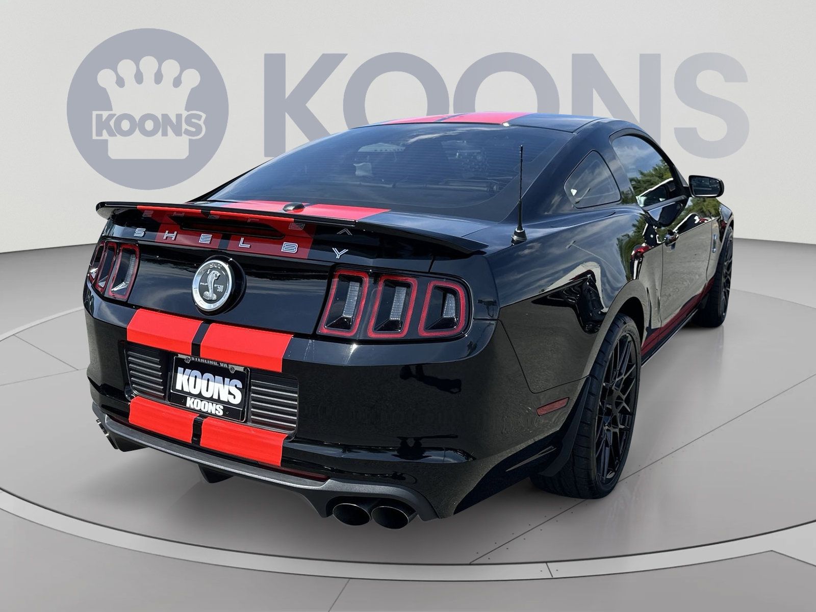 Used 2013 Ford Mustang Shelby GT500 RWD image 11
