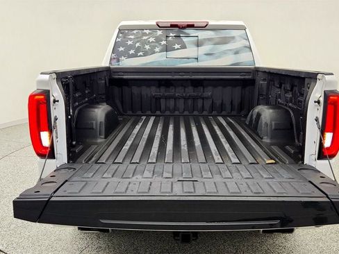 Used 2023 GMC Sierra 1500 Denali w/ Denali Reserve Package AWD/4WD image 22
