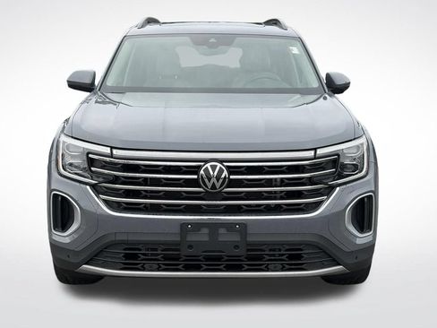 Used 2025 Volkswagen Atlas SE AWD/4WD image 3