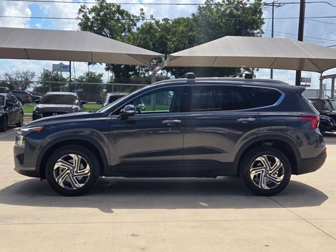 Used 2023 Hyundai Santa Fe SEL FWD image 4