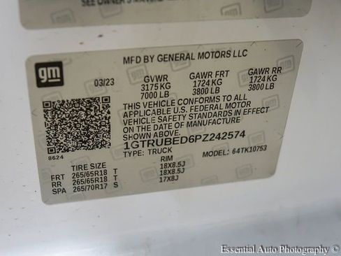 Used 2023 GMC Sierra 1500 SLE image 25