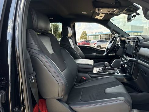 Used 2025 Ford F150 Raptor AWD/4WD image 31