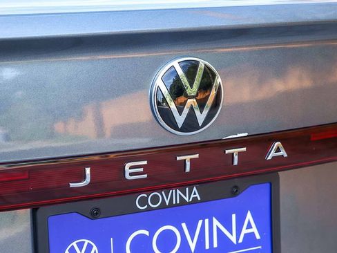 New 2026 Volkswagen Jetta SE image 10