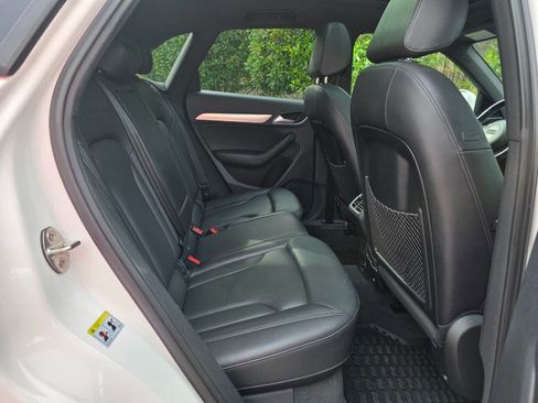 Used 2018 Audi Q3 2.0T Premium w/ Convenience Package image 30