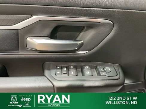 New 2026 RAM 1500 Big Horn AWD/4WD image 43