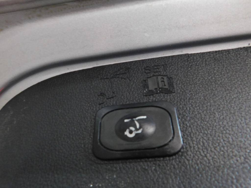 Used 2016 Ford Escape Titanium AWD/4WD image 13