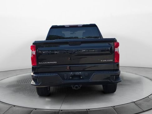 Used 2021 Chevrolet Silverado 1500 Custom AWD/4WD image 4