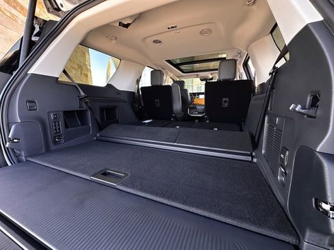 New 2026 Ford Expedition Active image 36