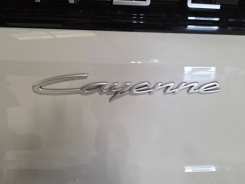 New 2026 Porsche Cayenne AWD/4WD image 13