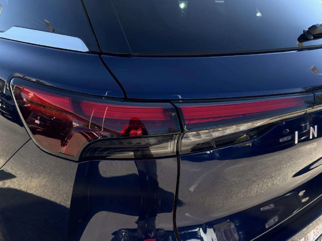 Used 2026 INFINITI QX60 Luxe w/ Cargo Package FWD image 35