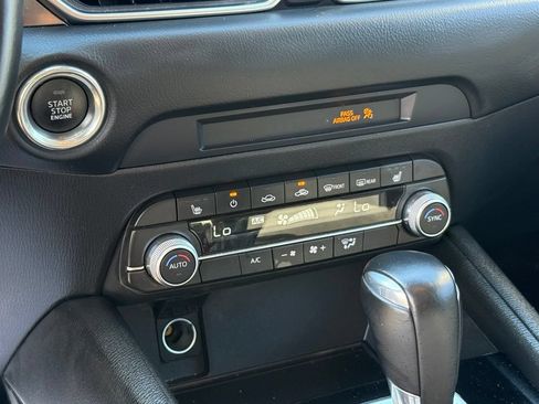 Used 2023 MAZDA CX-5 AWD 2.5 S w/ Select Package image 18