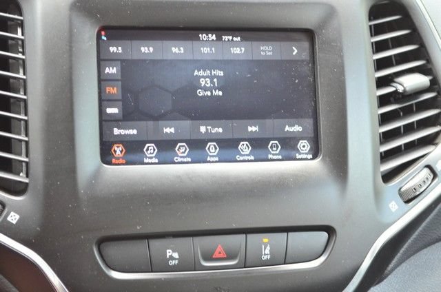 Used 2021 Jeep Cherokee Latitude Lux AWD/4WD image 28