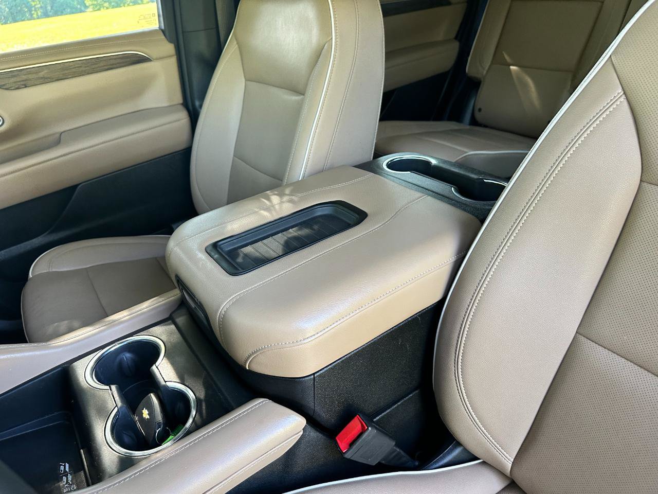 Used 2023 Chevrolet Tahoe Premier w/ Premium Package 2 RWD image 62
