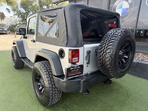 Used 2010 Jeep Wrangler Sport AWD/4WD image 4