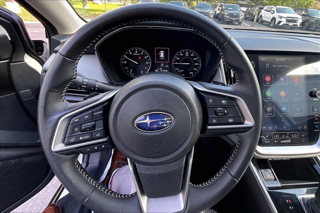 Certified 2025 Subaru Outback Premium AWD/4WD image 5