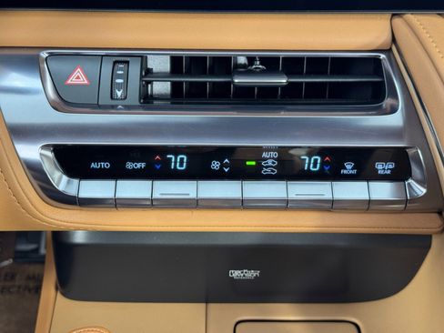 Used 2024 Lexus LC 500 Convertible w/ Touring Package image 29