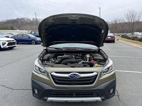 Used 2022 Subaru Outback Limited image 9