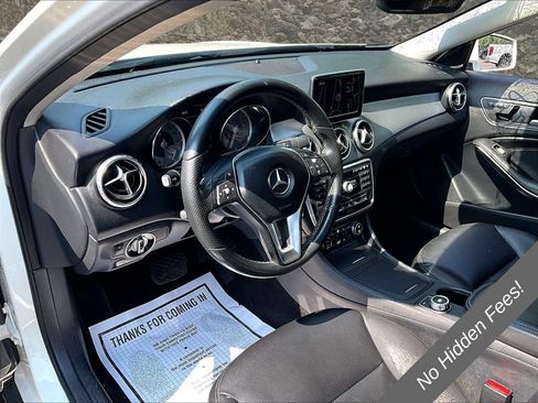 Used 2015 Mercedes-Benz GLA 250 image 11
