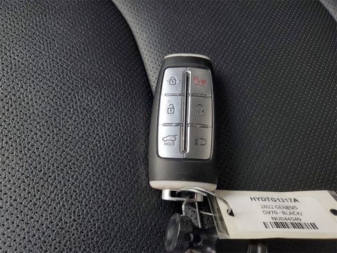 Used 2022 Genesis GV70 2.5T w/ Select Package image 27