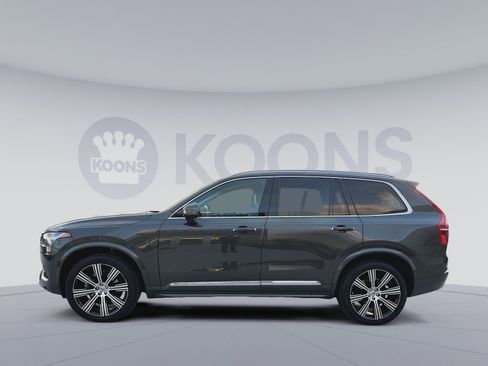 Certified 2022 Volvo XC90 T6 Inscription w/ Climate Package image 2