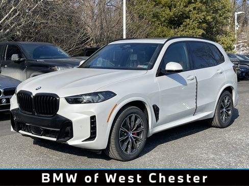 New 2026 BMW X5 xDrive40i w/ M Sport Package image 1