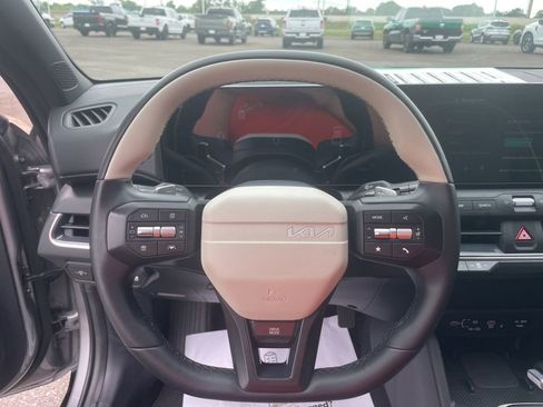 Used 2025 Kia K4 GT-Line w/ GT-Line Sunroof Package FWD image 24