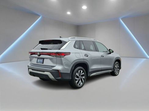 Certified 2025 Volkswagen Tiguan S AWD/4WD image 5