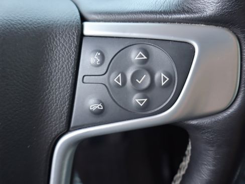 Used 2018 GMC Yukon XL SLT w/ Open Road Package image 24