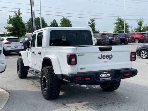 Used 2021 Jeep Gladiator Rubicon AWD/4WD image 5