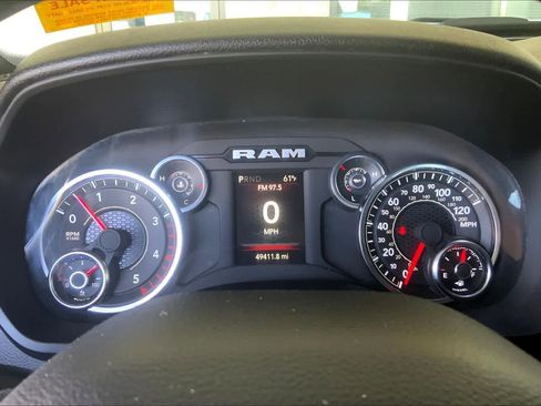 Used 2024 RAM 3500 Big Horn image 24